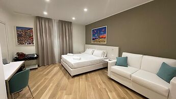 Maqueda Room & Suite