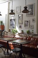 8 Design Urla