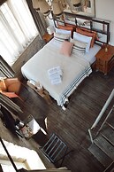8 Design Urla