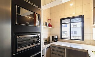 Penthouse W/terrace 5 min From the Beach Cos302