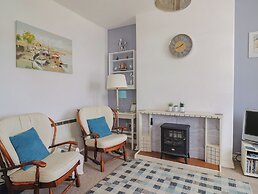 Flat F Bay House
