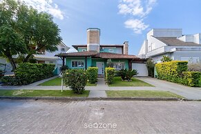 Duplex W/pool 800m From the Beach in Jurere Dme025