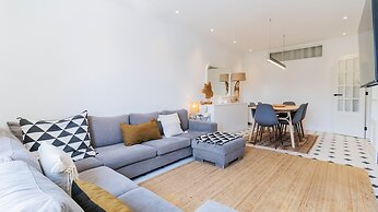 Ti Beach House in Mindelo