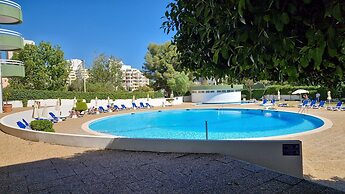Torre Verde Balcony Pool View Flat
