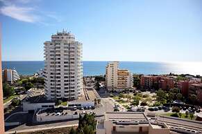 Torre Verde Balcony Pool View Flat