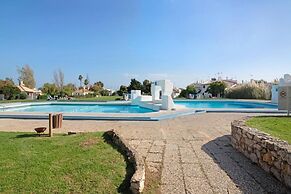Nice Terrace Pool Studio