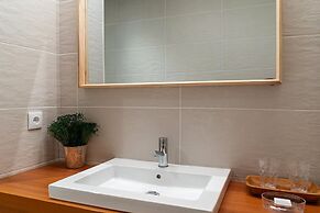 Gaia Superb Terrace Studio