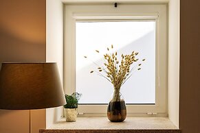 Gaia Superb Terrace Studio
