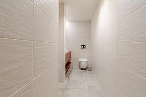 Gaia Superb Terrace Studio