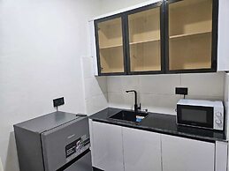Reens Suites and Apartment
