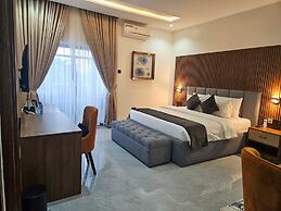 Reens Suites and Apartment