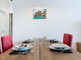 Cliff Ocean Apartment by Atlantic Holiday