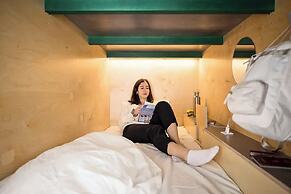 Green Marmot Capsule Hotel Geneva