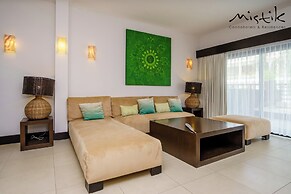 Aldea Thai by The Collection