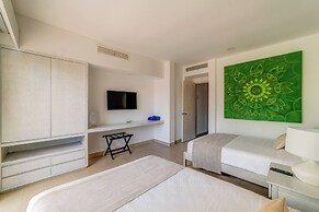 Aldea Thai by The Collection