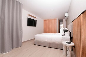 Metropolitan Living by HOUSY
