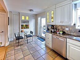 Welcome Home Acores Bed & Breakfast