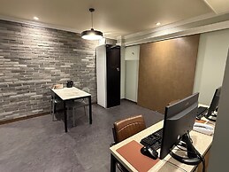 May Hotel