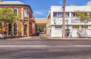 Unwind Adelaide City Studio No 435