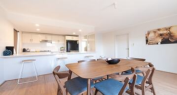 Unwind Adelaide City Condo
