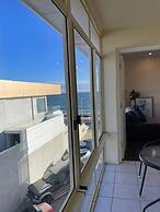 Unwind Esplanade Beach Escape no 10