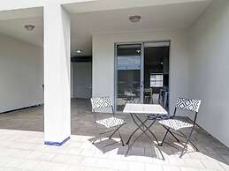 Unwind Modern City Townhouse