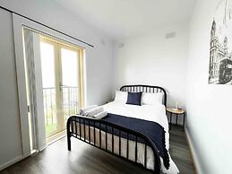 Unwind Esplanade Beach Escape No 5