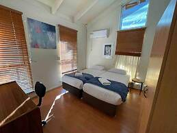 Unwind Westbourne Park Saltpool Hideaway