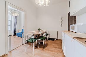 Old Town Heritage Suites