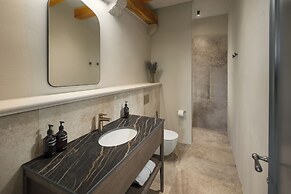 San Tomasini Heritage Hotel