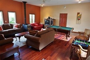 455 Faraday Lake 3 Bedroom Cottage