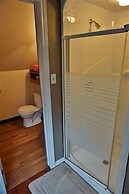 455 Faraday Lake 3 Bedroom Cottage