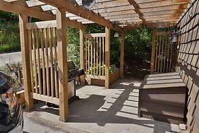 455 Faraday Lake 3 Bedroom Cottage