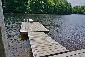 156 Eels Lake 2 Bedroom Cottage