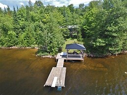156 Eels Lake 2 Bedroom Cottage