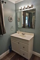 156 Eels Lake 2 Bedroom Cottage