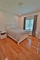 487 Bay Lake 4 Bedroom Cottage