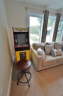 487 Bay Lake 4 Bedroom Cottage