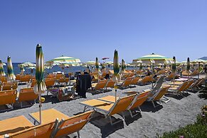 Hotel La Mediterranea