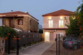 Valira Stathmos Home - Rustic Charm Cottage W Garden