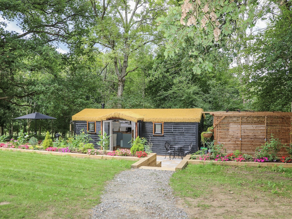 Charltons Hollow Cabin