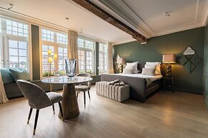 Rooms With A View