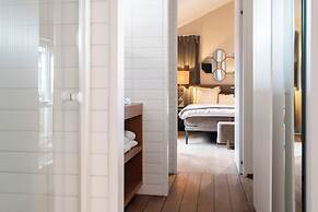 Rooms With A View