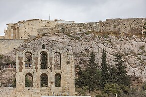 Massive 2-apartment Combo Unbeatable Acropolis Views Sleeps 9