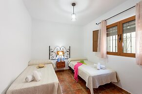 Villa La Coscoja by At Home Costa del Sol