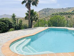 Casa Rural Comares con Piscina Privada by At Home
