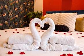 1 Bed Flat - Sleeps 5 - Pet Friendly - Parking