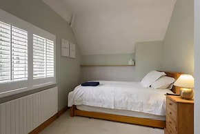 4 Guests - Pet Friendly - Cottage Retreat
