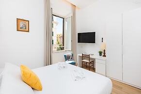 Cola di Rienzo Apartment