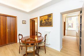 Cola di Rienzo Apartment